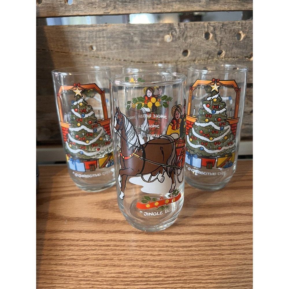 1984 PEPSI CHRISTMAS COLLECTION Lot OF4 GLASSES Vintage Holiday Glassware